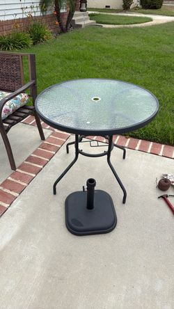 Patio Table with umbrella stand