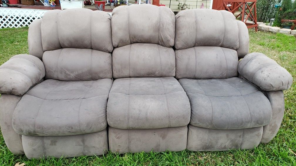 Free sofa couch