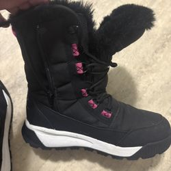 Women’s Winter Boots Size 7.5