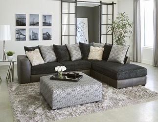 Brand New Large Sectional Sofa Couch!! Can Deliver