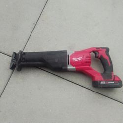 Milwaukee M18 Sawzall