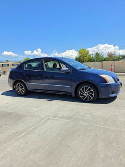Nissan Sentra 4-Door Sedan