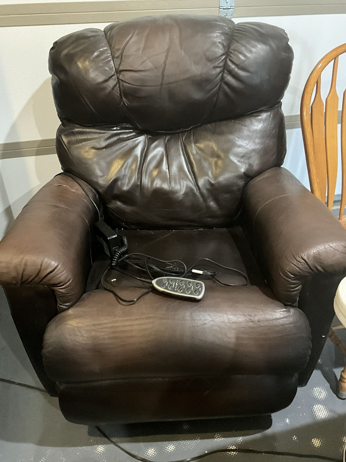 Lazy Boy Electric Recliner