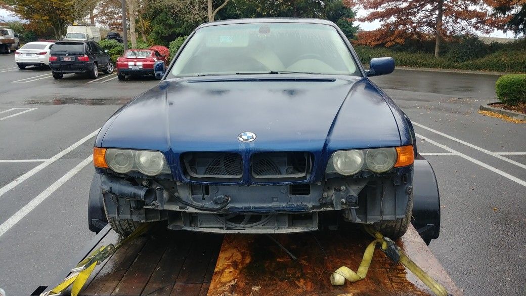 Bmw part out 740i 740il 750il e38