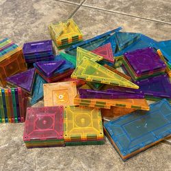 Cra-Z-Art magnetic building tiles