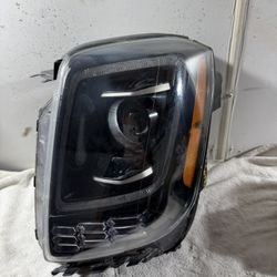 2020-2021-2022 KIA TELLURIDE LEFT HEADLIGHT HALOGEN LED SINGLE BEAM
