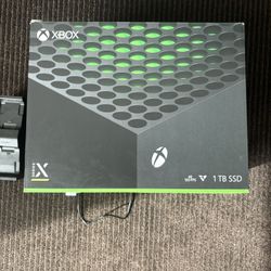 Xbox Series X  Like New 