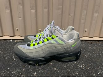 Nike Air Max 95 Neon OG (2004 Release) – Size 12