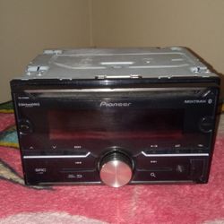CAR RADIO PIONEER