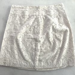 LOFT mini skirt ivory size 00 petite