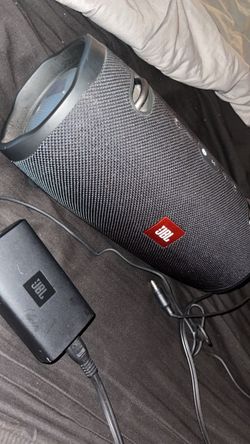 Jbl xtreme 2 speaker