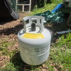 LP Tank 20 LBS. FULL