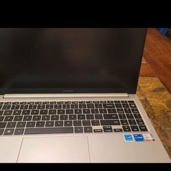 Samsung Galaxy book 15.7in Touch Screen 