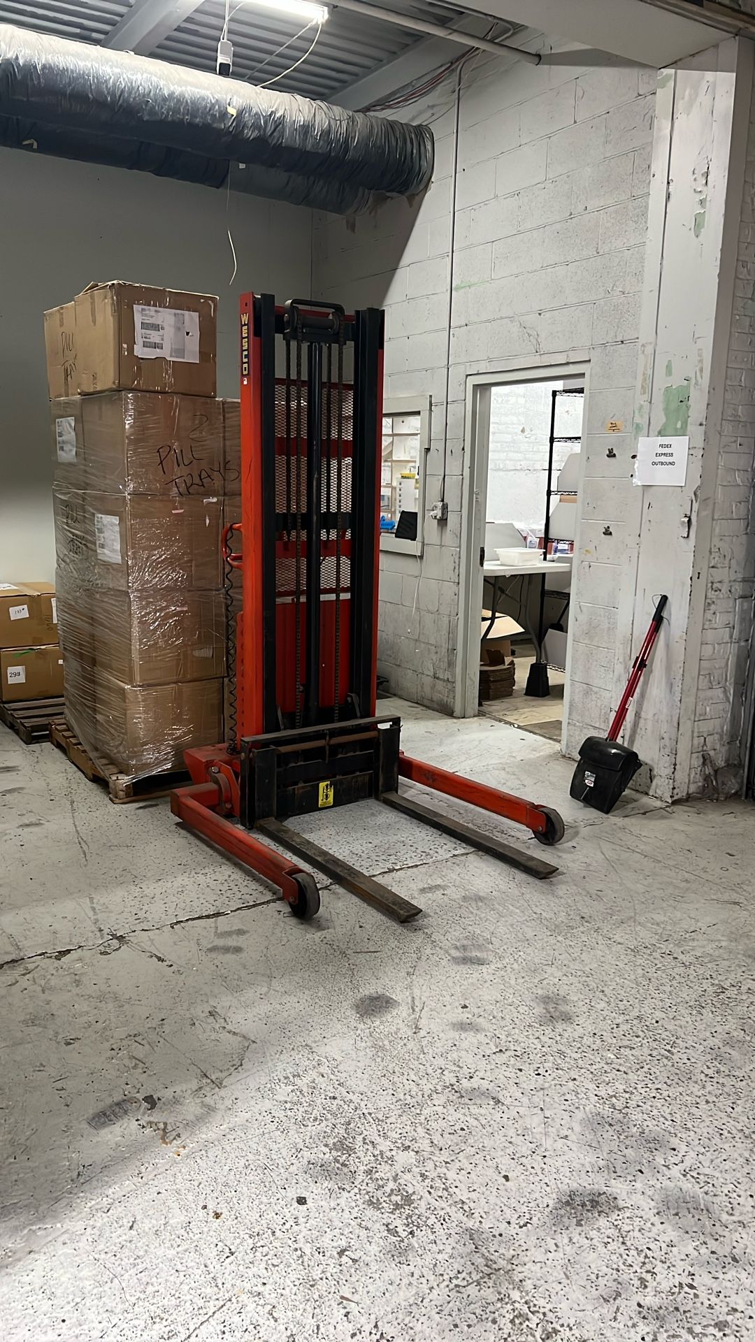Pallet Stacker