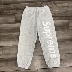 Gray supreme Sweatpants,brand new,size medium,