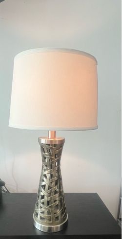 Table lamp - distinct metal base with an intricate, woven design