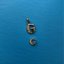 Sterling silver letter ‘G’ pendant & locket charm