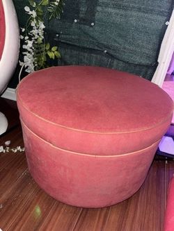 Red Round Chair/Foot Stool !!!