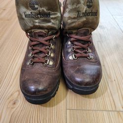 Women's Timberland Hiking Boots 81/2