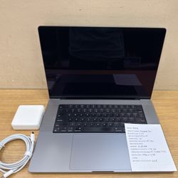 2021 APPLE MACBOOK PRO 16” M1 PRO/ 32GB RAM/ 1TB SSD W/ AFTERMARKET CHARGER, Z14W00105LL/A