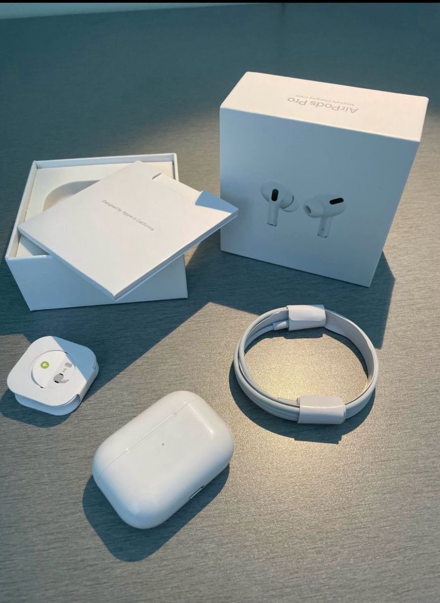 AirPods