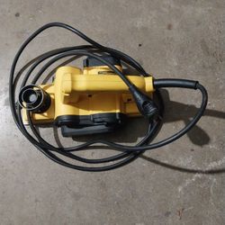 Dewalt Planer 120 V - 50 / 60 Hz 550 W 5. 5 A  1700 /  min  ( Brand New  )