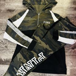 VS PINK CAMO OUTFIT