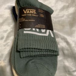 Teen /mens Half Crew Socks 3 Pack 6.5-9 Nwt