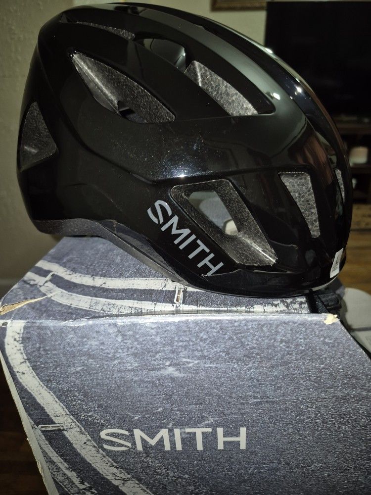 Smith Cycling Helmet