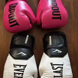 Good condition boxing gloves 
