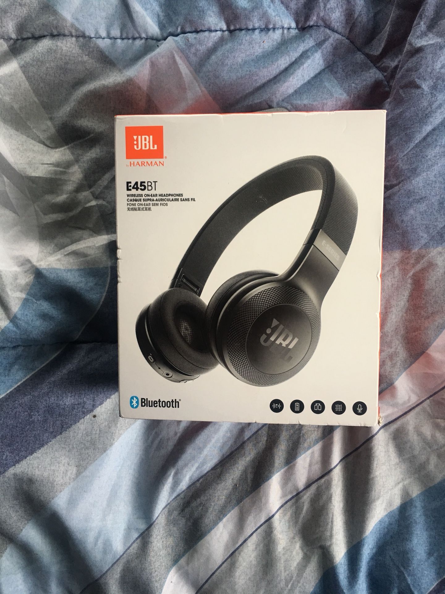 UBL HARMAN WIRELESS Bluetooth HEADPHONES