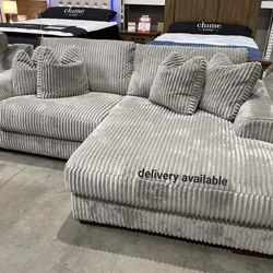 Brand New// Gray Oversized Sectional, Seccional,Couch// Delivery Available// Mattress Sold Separately 