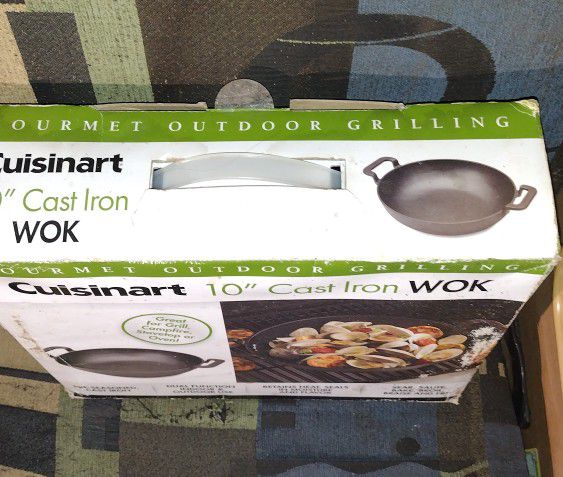Cuisinart 10 Cast Iron Wok