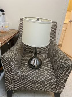 Table lamp