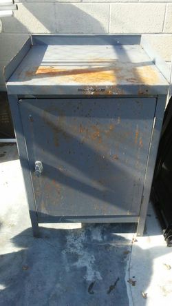Storage cabinet metal