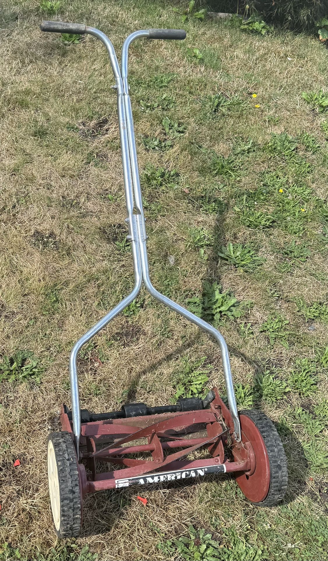 American 16” Push Lawnmower, Works Good