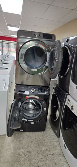 Samsung Front Load Washer and Dryer Set