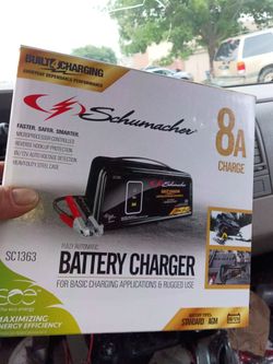 Battery charger brand new it's 90$ only want 60
