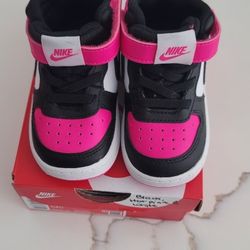 Nike Infant & Toddler Court Borough Mid 2 Sneakers (5c)