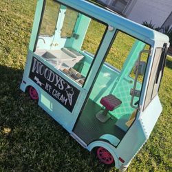 American Girl Doll Ice Cream Truck (Our Generation)