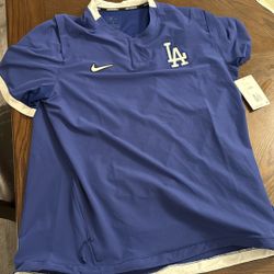 Short Sleeve Pull Over Jacket   Men’s Large 