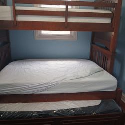 twin over full bunk bed with twin trundle