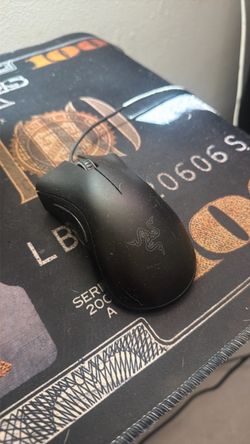 Razer deathadder essential gaming mouse rgb