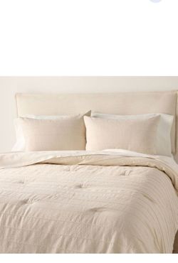 Hearth and Hand Magnolia King Stitch Stripe Comforter Set Cream