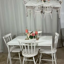 White Extendable Dining Table & 4 Windsor Chairs  / Mesa Comedor De Extension Y 4 Sillas 