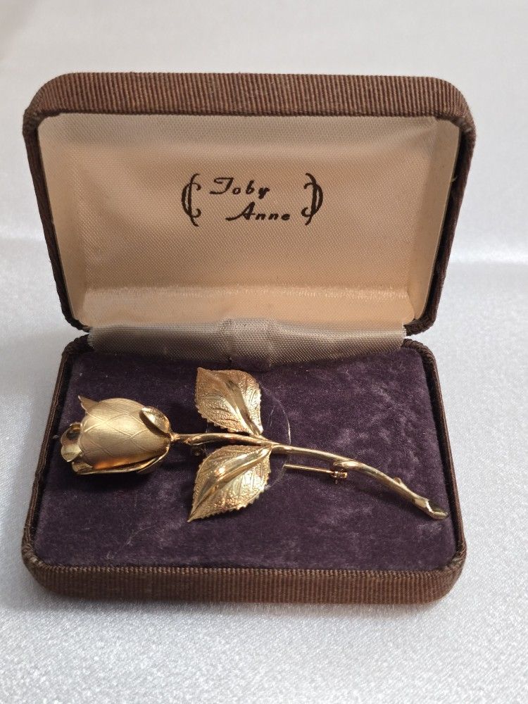 Vintage Toby Anne Golden Rose Brooch in Original Box