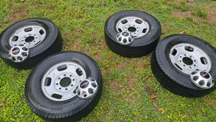 4 used Michelin tires