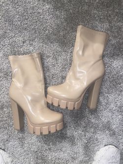 Platform Boots Miss Lola