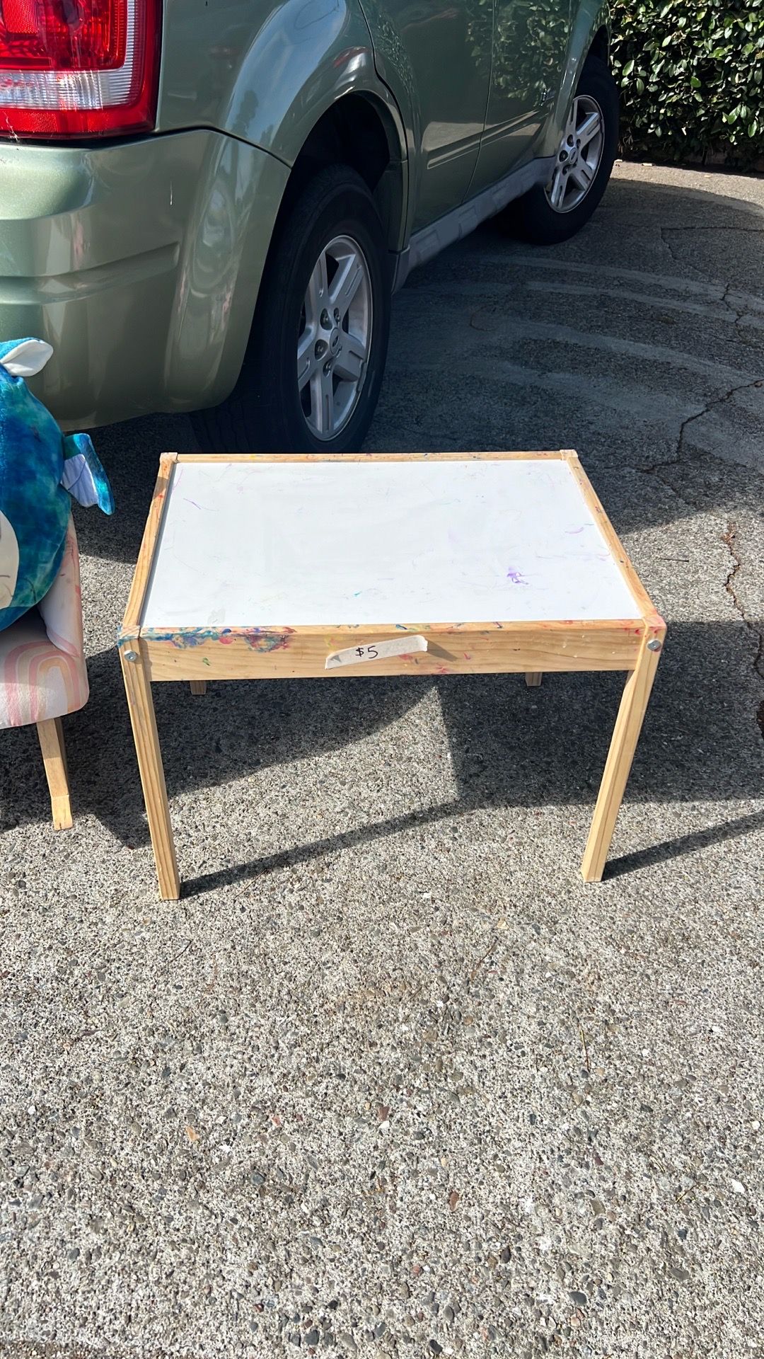IKEA KIDS TABLE