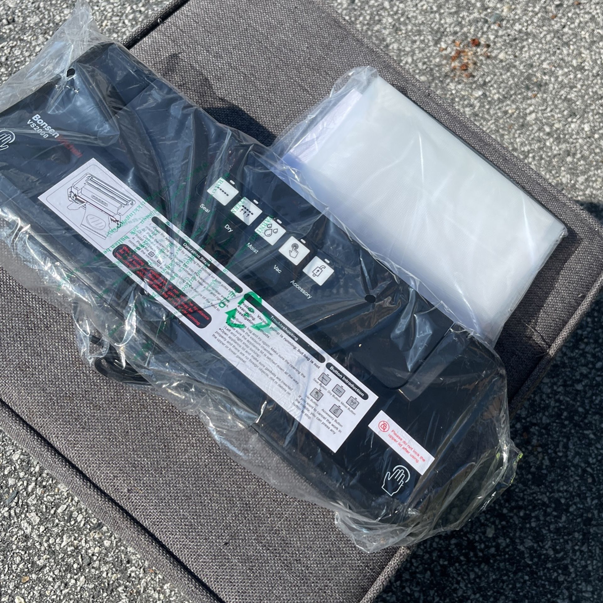Brand New Vacuum Sealer